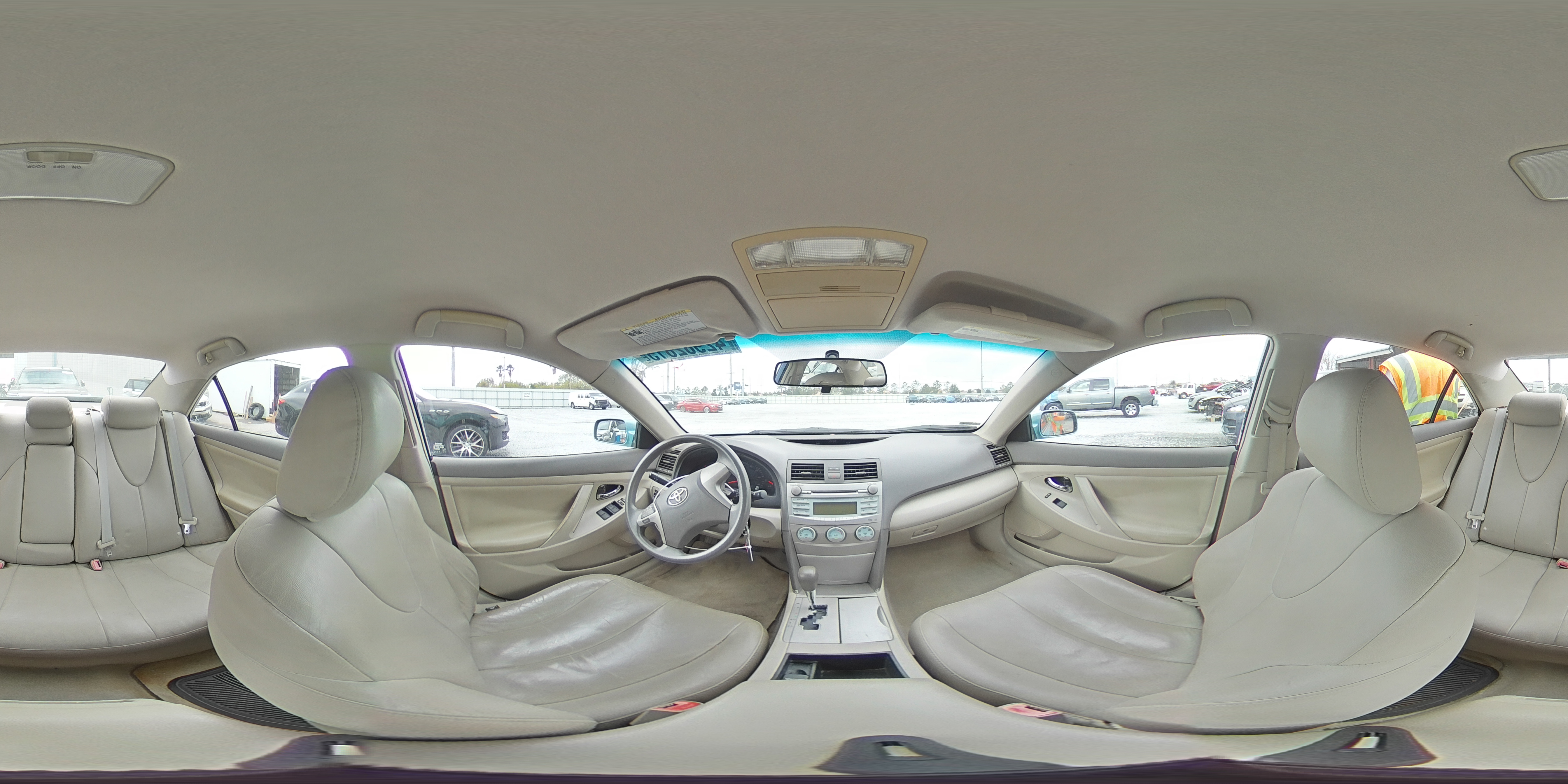 2009 Toyota Camry - Image 14