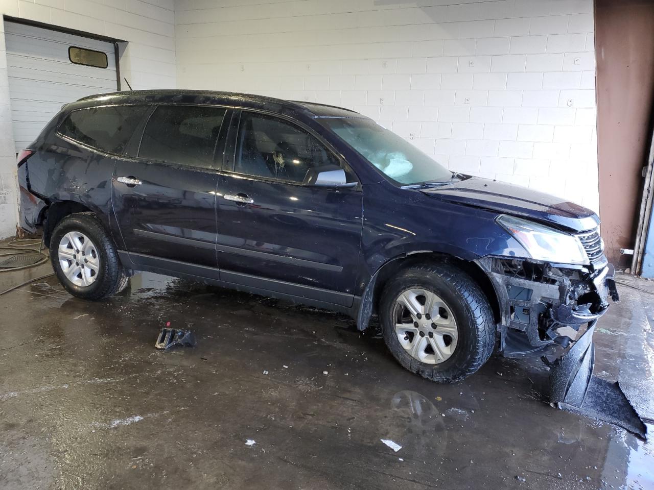 2016 Chevrolet Traverse - Image 4