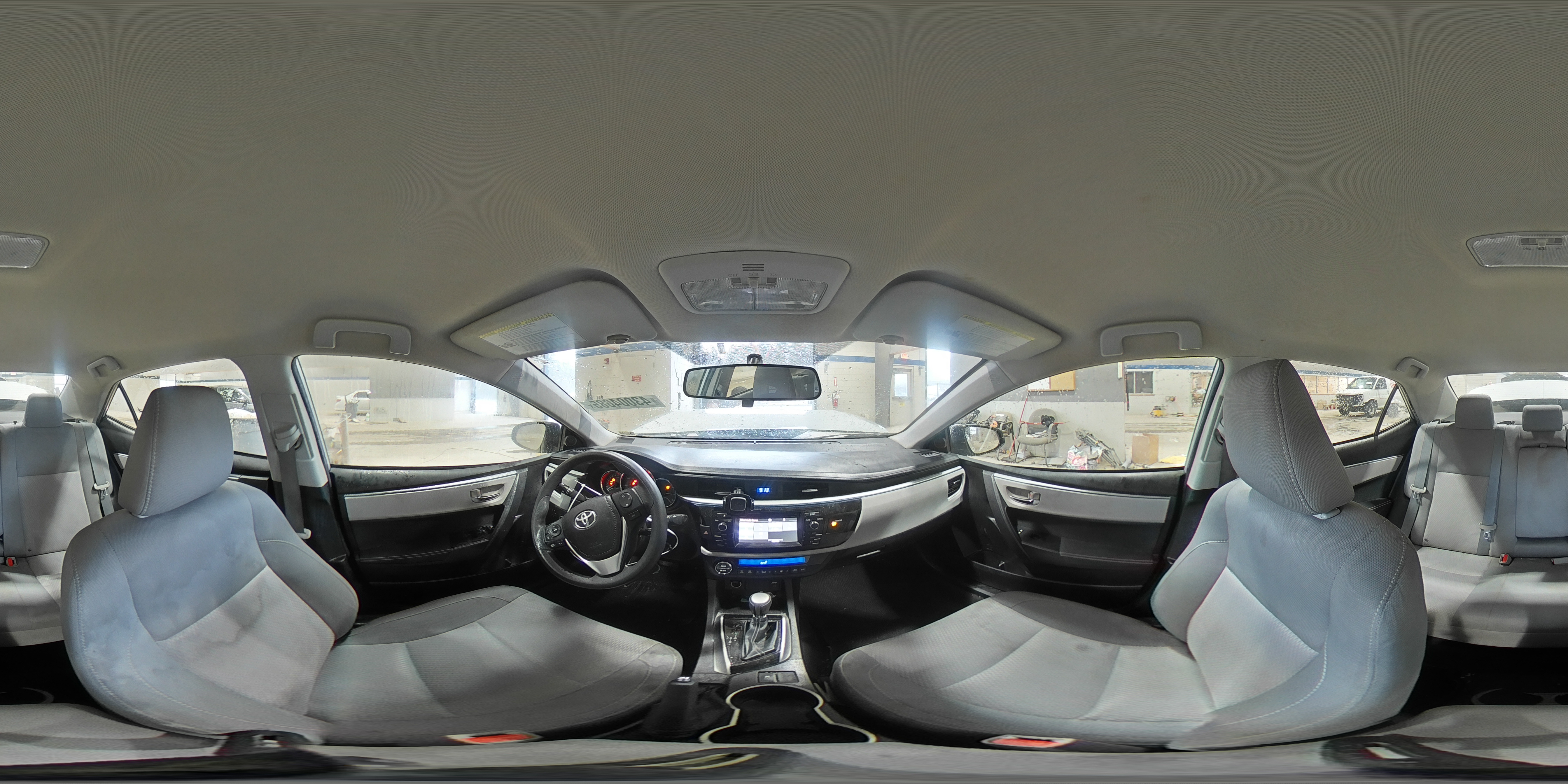 2015 Toyota Corolla - Image 12