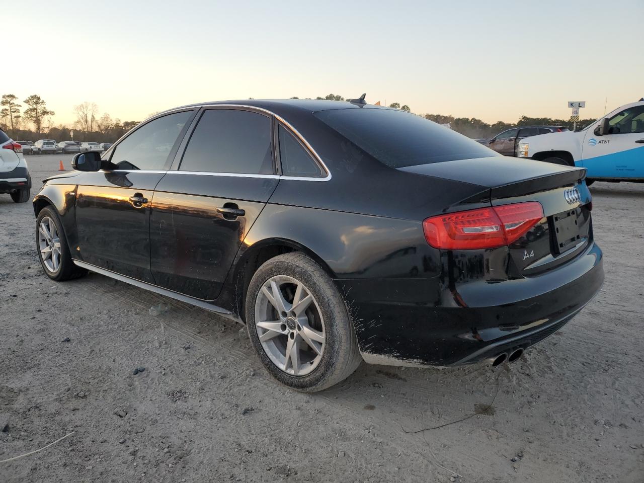 WAUAFAFL9GN005749 2016 AUDI A4 - Image 2