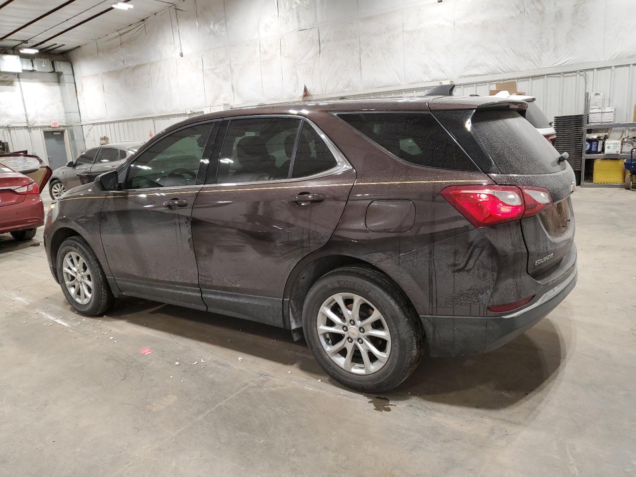 2020 Chevrolet Equinox - Image 2