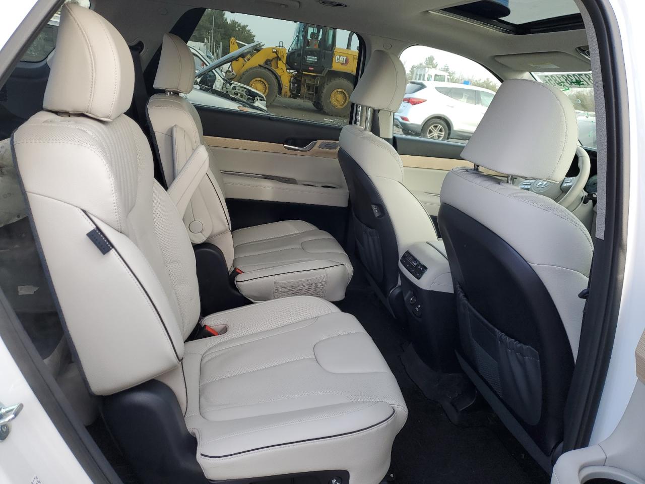 2024 Hyundai Palisade - Image 11