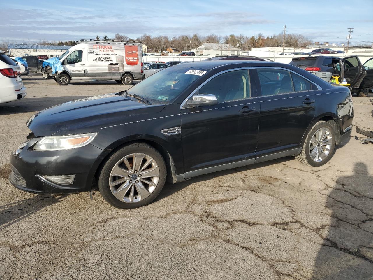 2010 Ford Taurus - Image 1