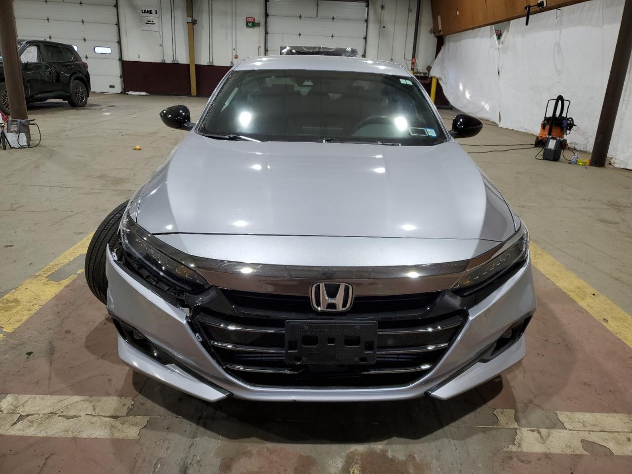 2022 Honda Accord - Image 5