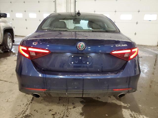  ALFA ROMEO GIULIA 2017 Blue