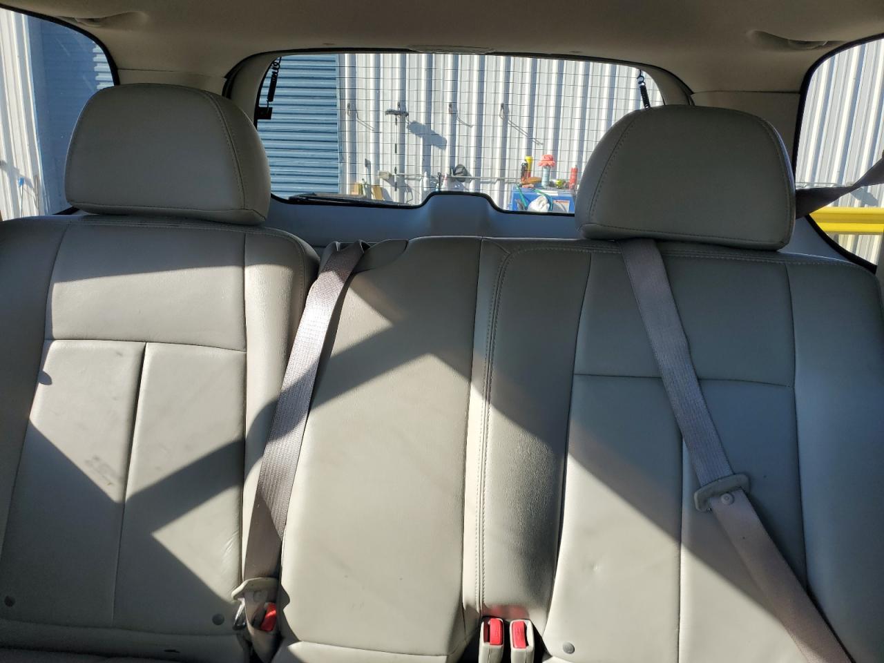 2007 GMC Envoy - Image 10