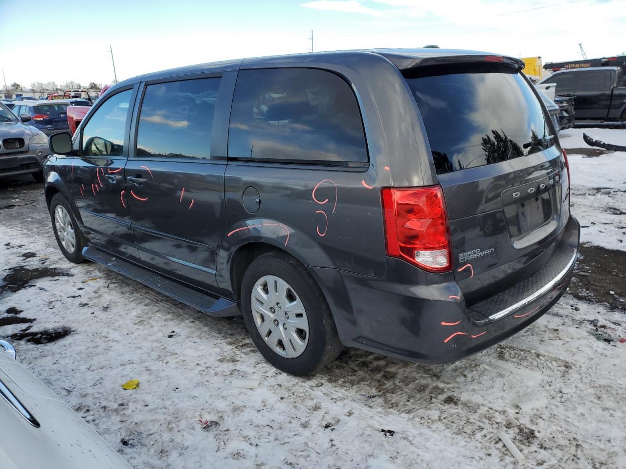 2016 Dodge Caravan - Image 2