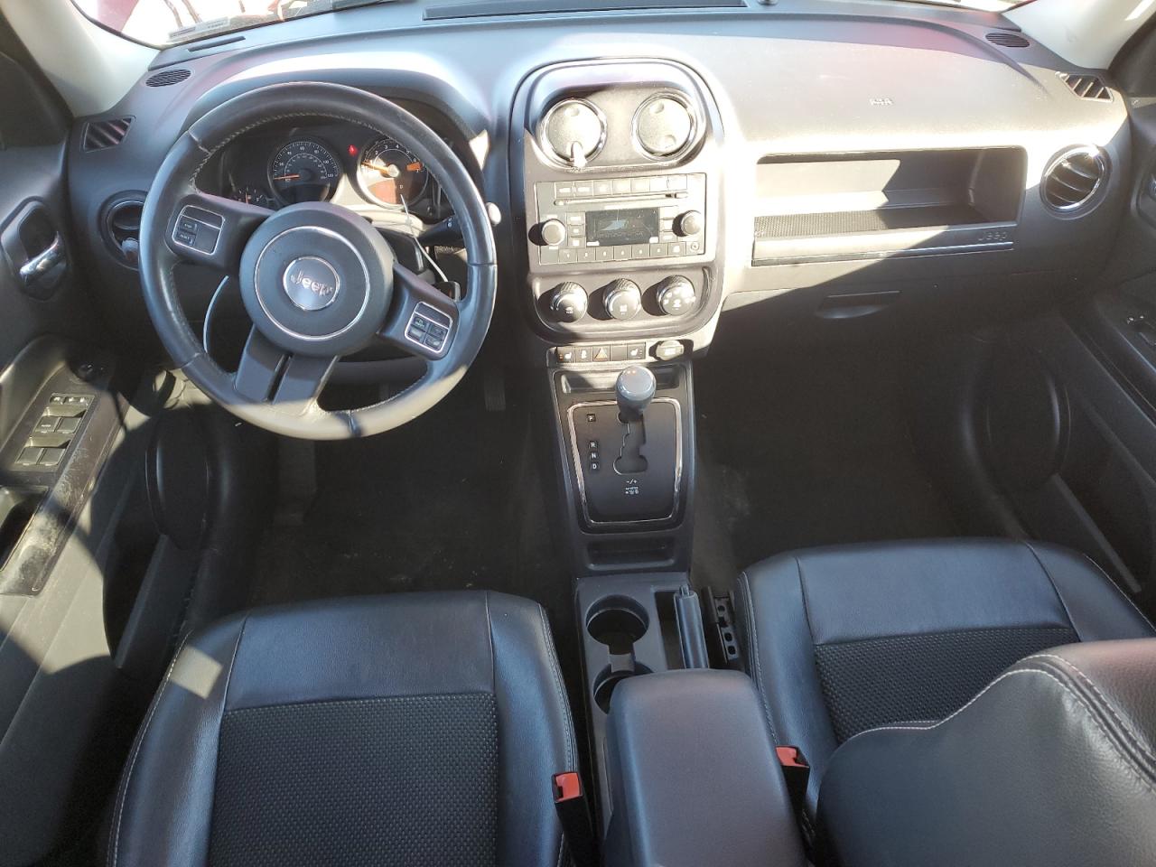 2016 Jeep Liberty (Patriot) - Image 8
