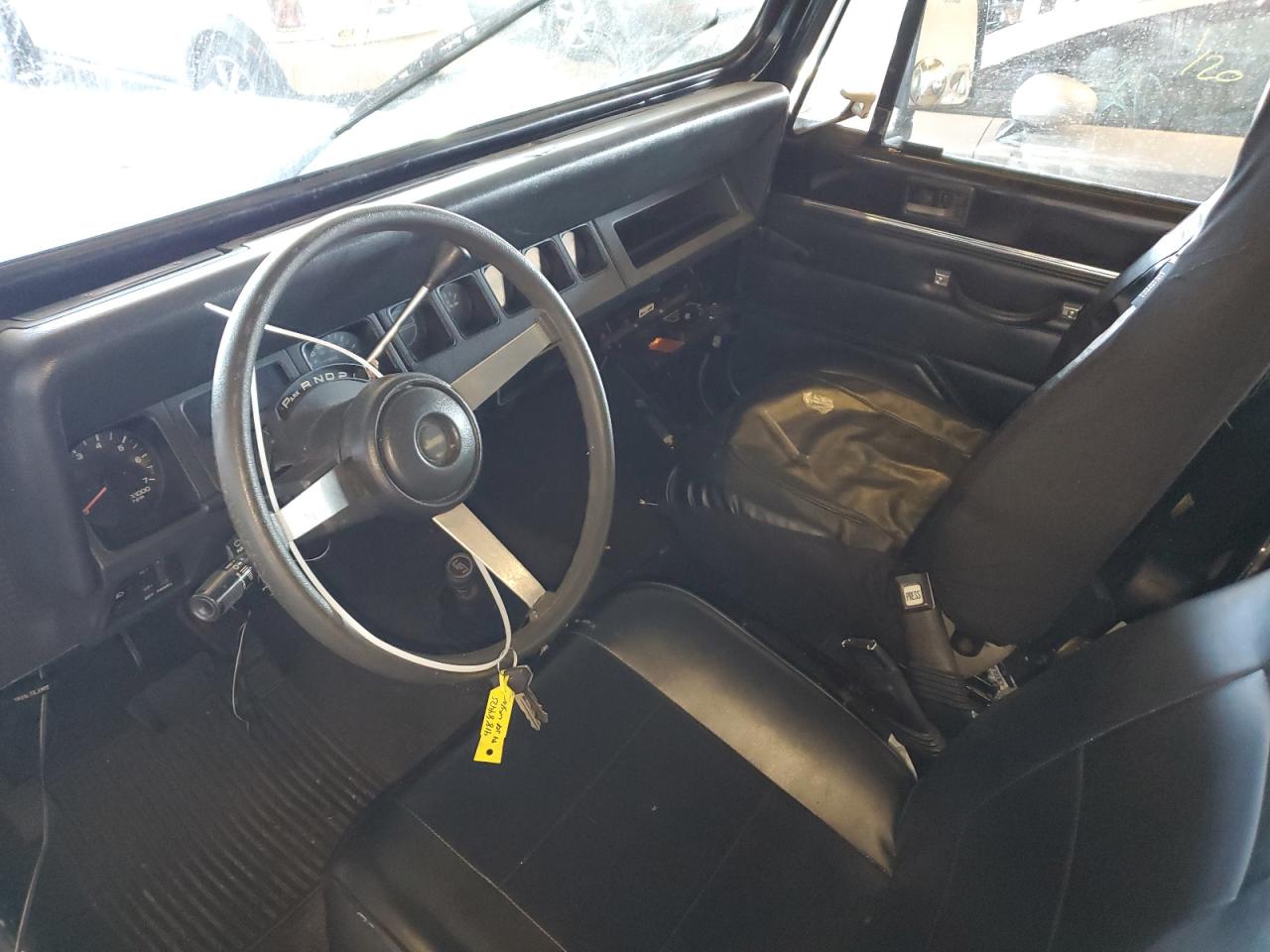 1994 Jeep Wrangler - Image 8
