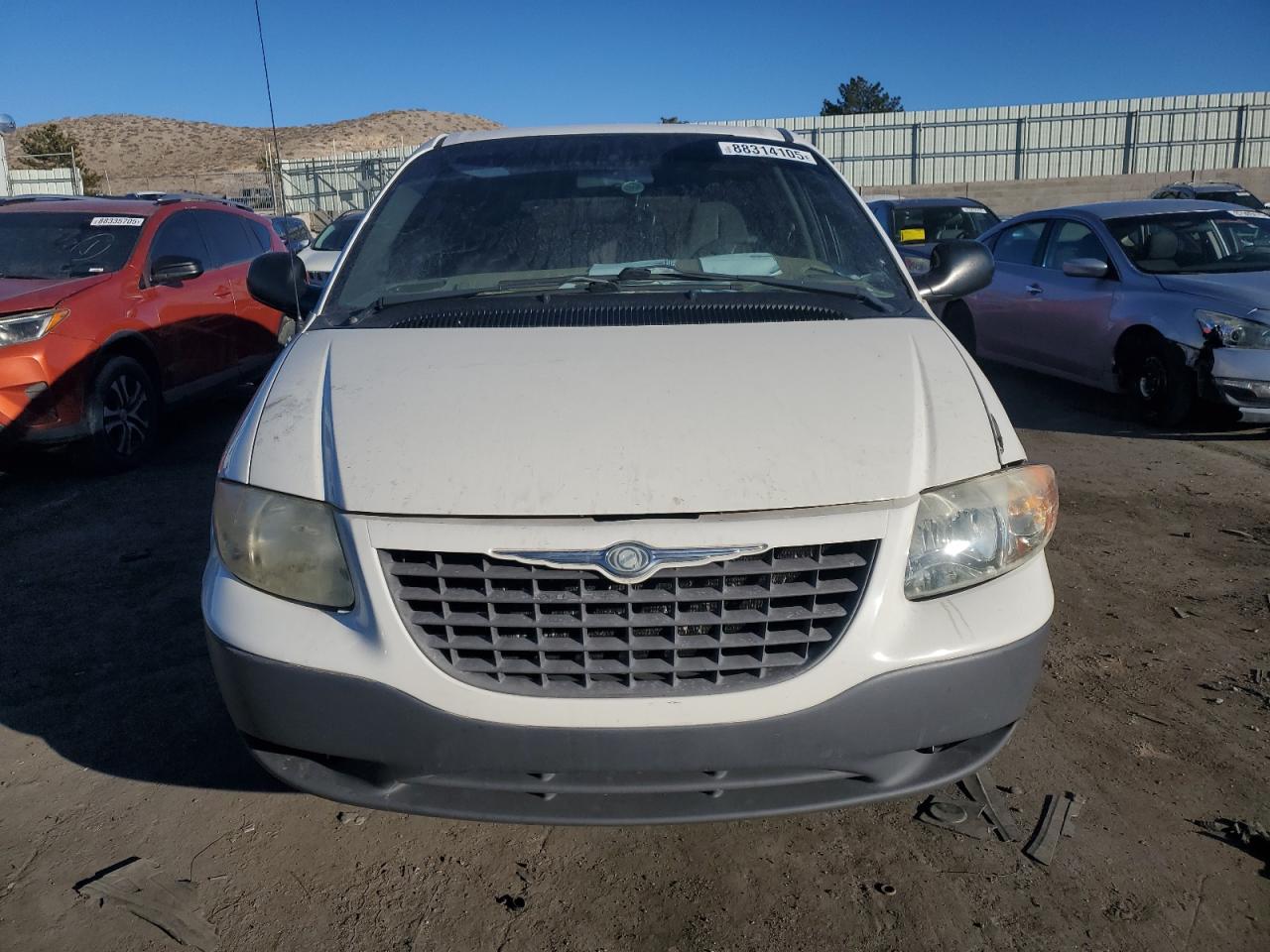 2002 Chrysler Voyager - Image 5