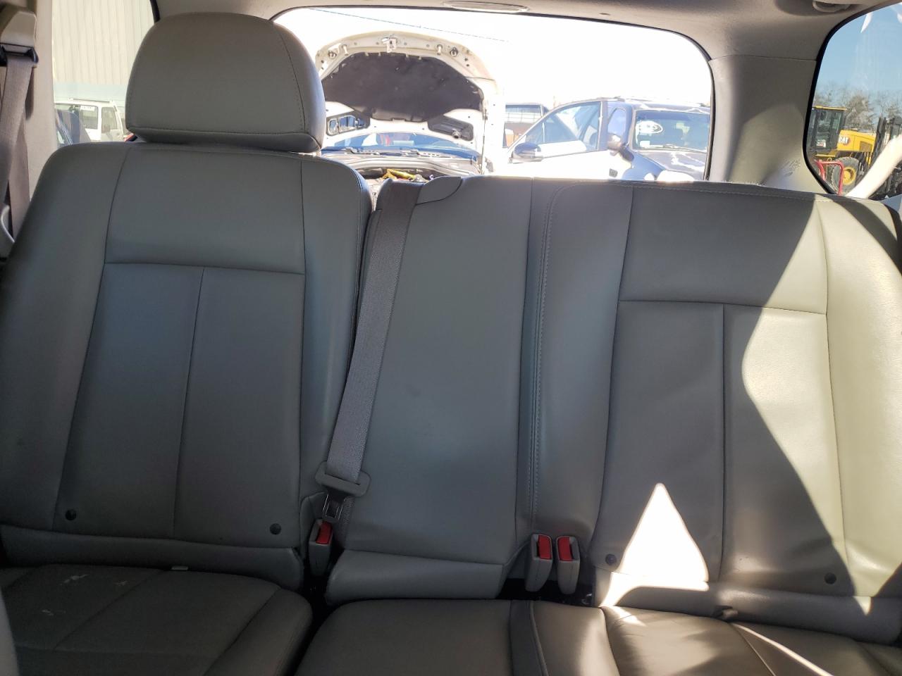 2006 GMC Envoy - Image 10