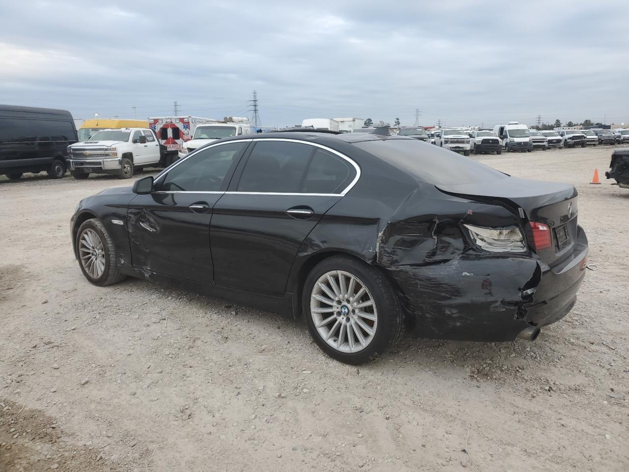 2013 BMW 5er - Image 2