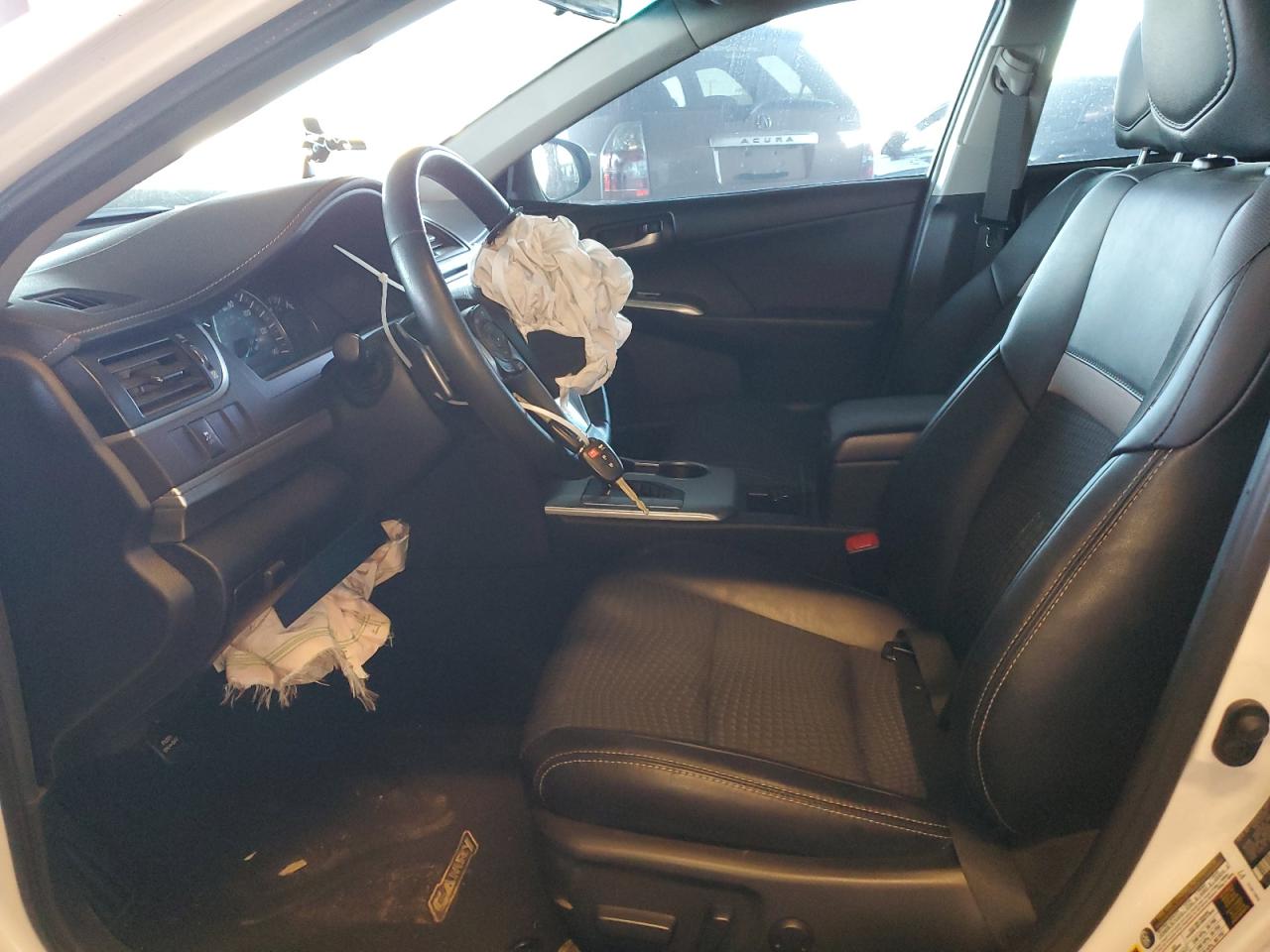 2014 Toyota Camry - Image 7