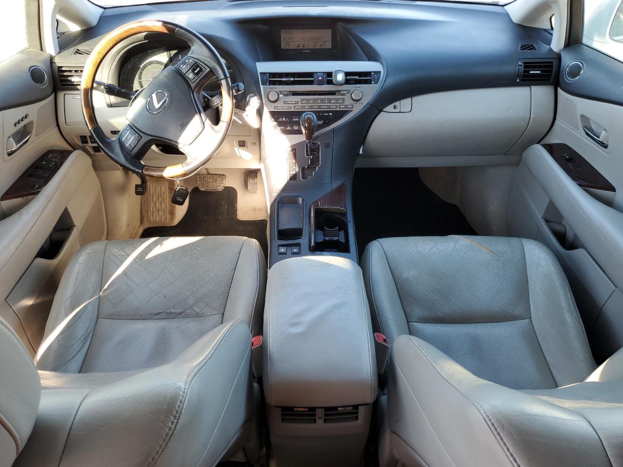 2010 Lexus RX - Image 8
