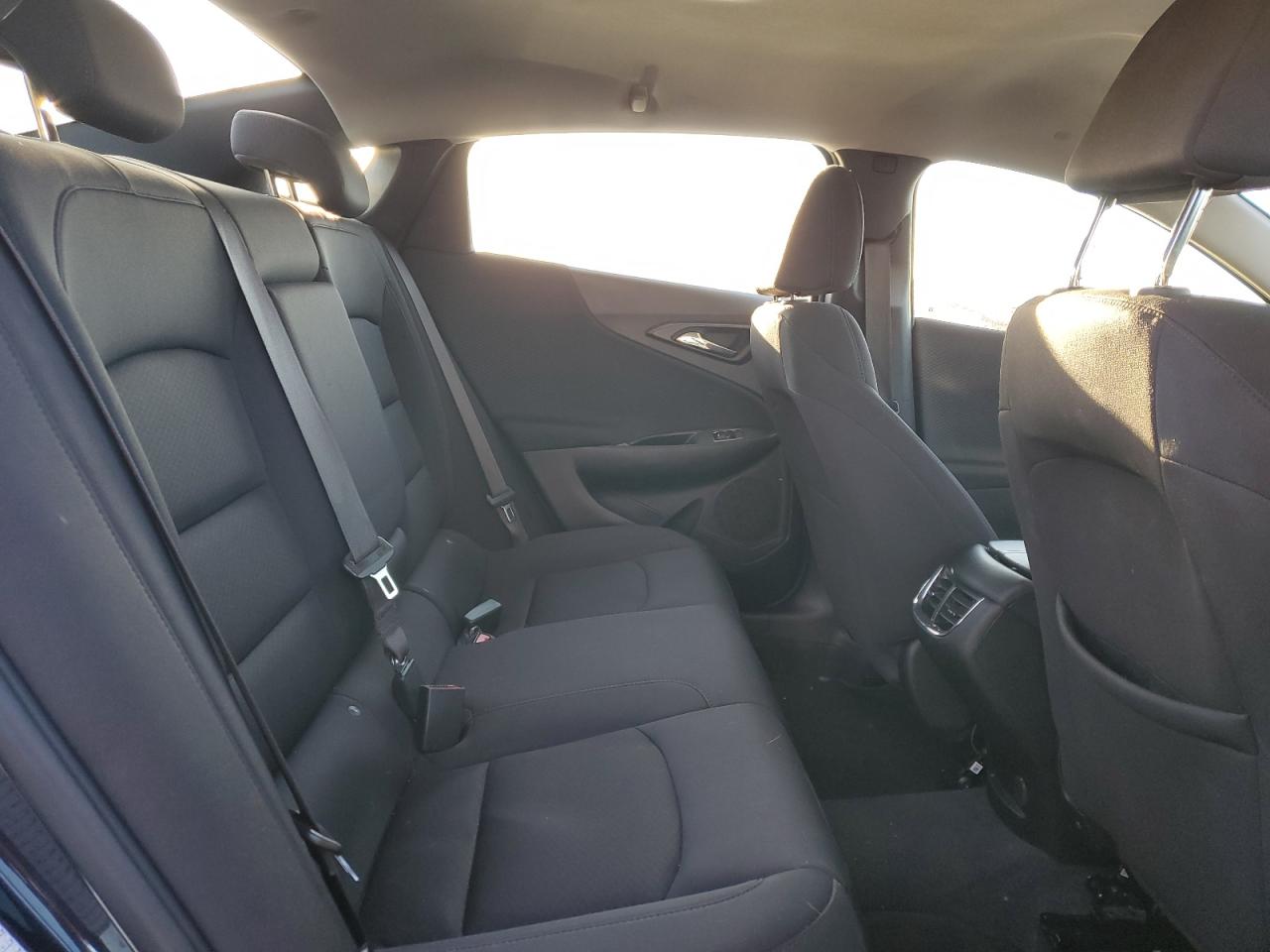 2023 Chevrolet Malibu - Image 10