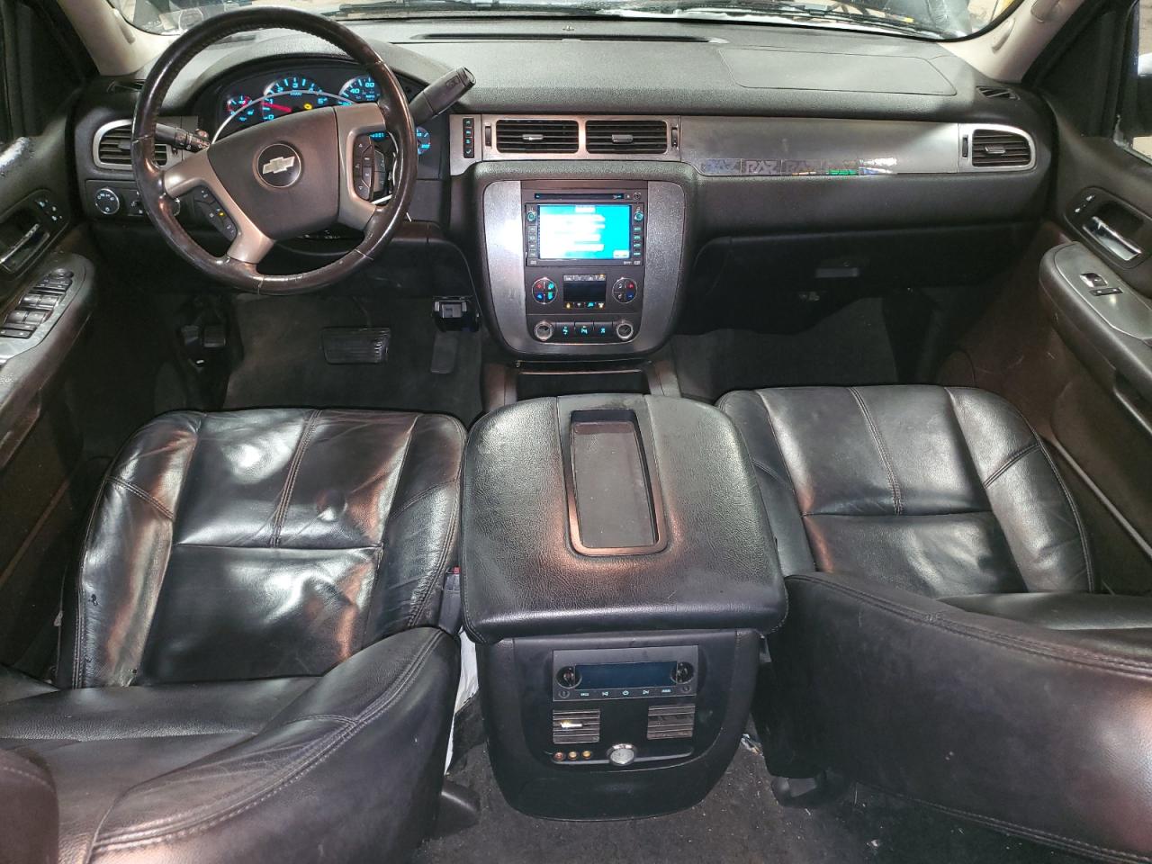 2007 Chevrolet Avalanche - Image 8