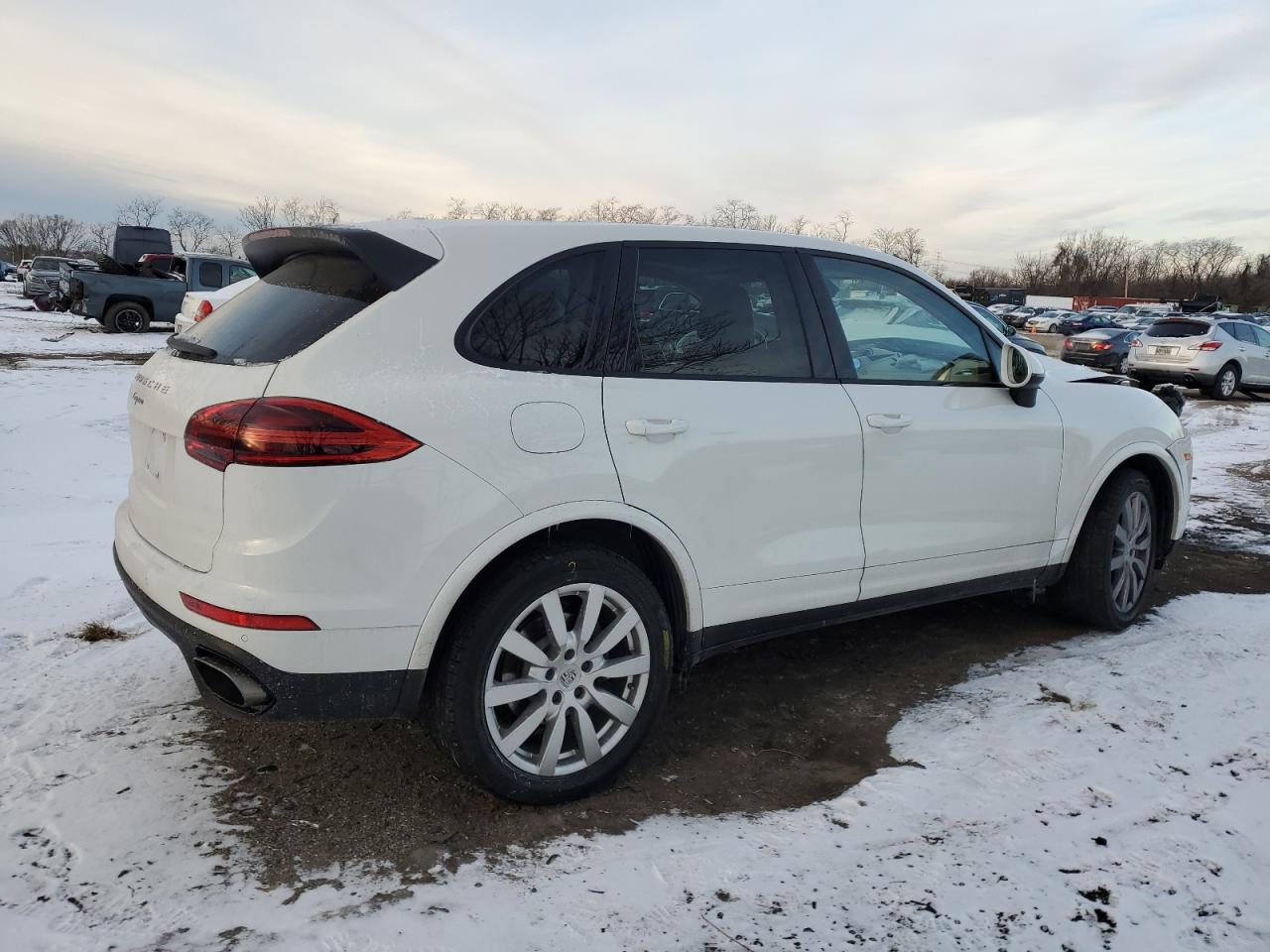 2017 Porsche Cayenne - Image 3