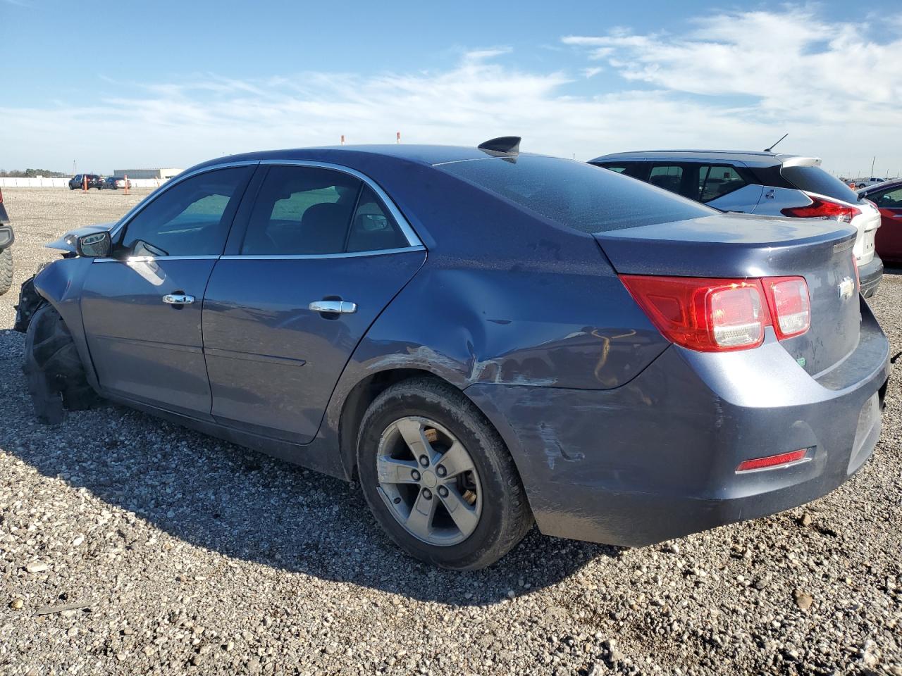 2015 Chevrolet Malibu - Image 2