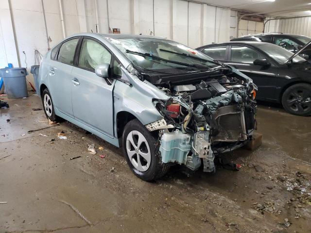  TOYOTA PRIUS 2014 Бирюзовый