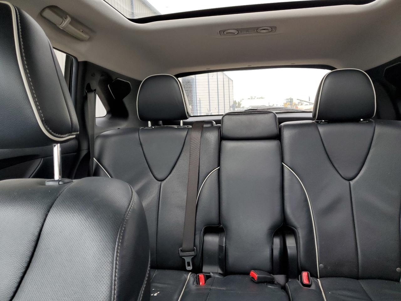 2013 Toyota Venza - Image 10