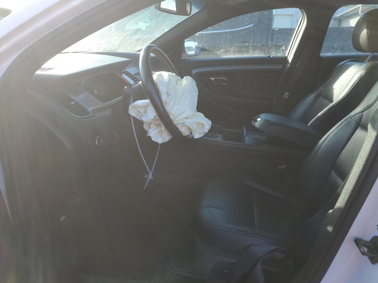 2013 Ford Taurus - Image 7