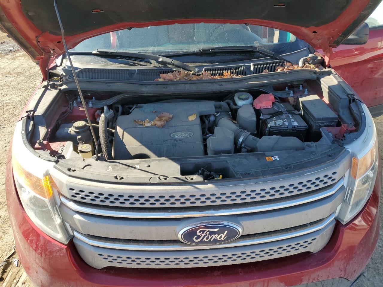 2015 Ford Explorer - Image 13