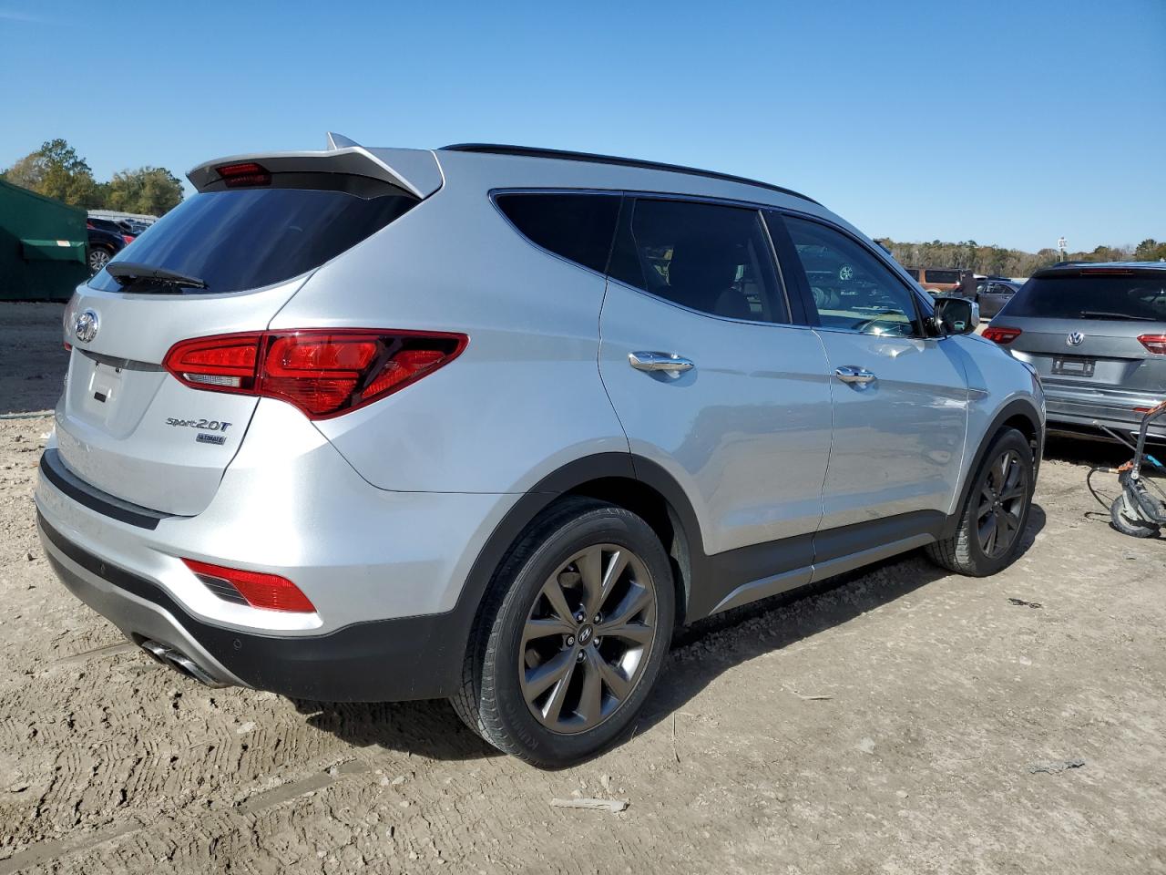 2017 Hyundai Santa Fe - Image 3