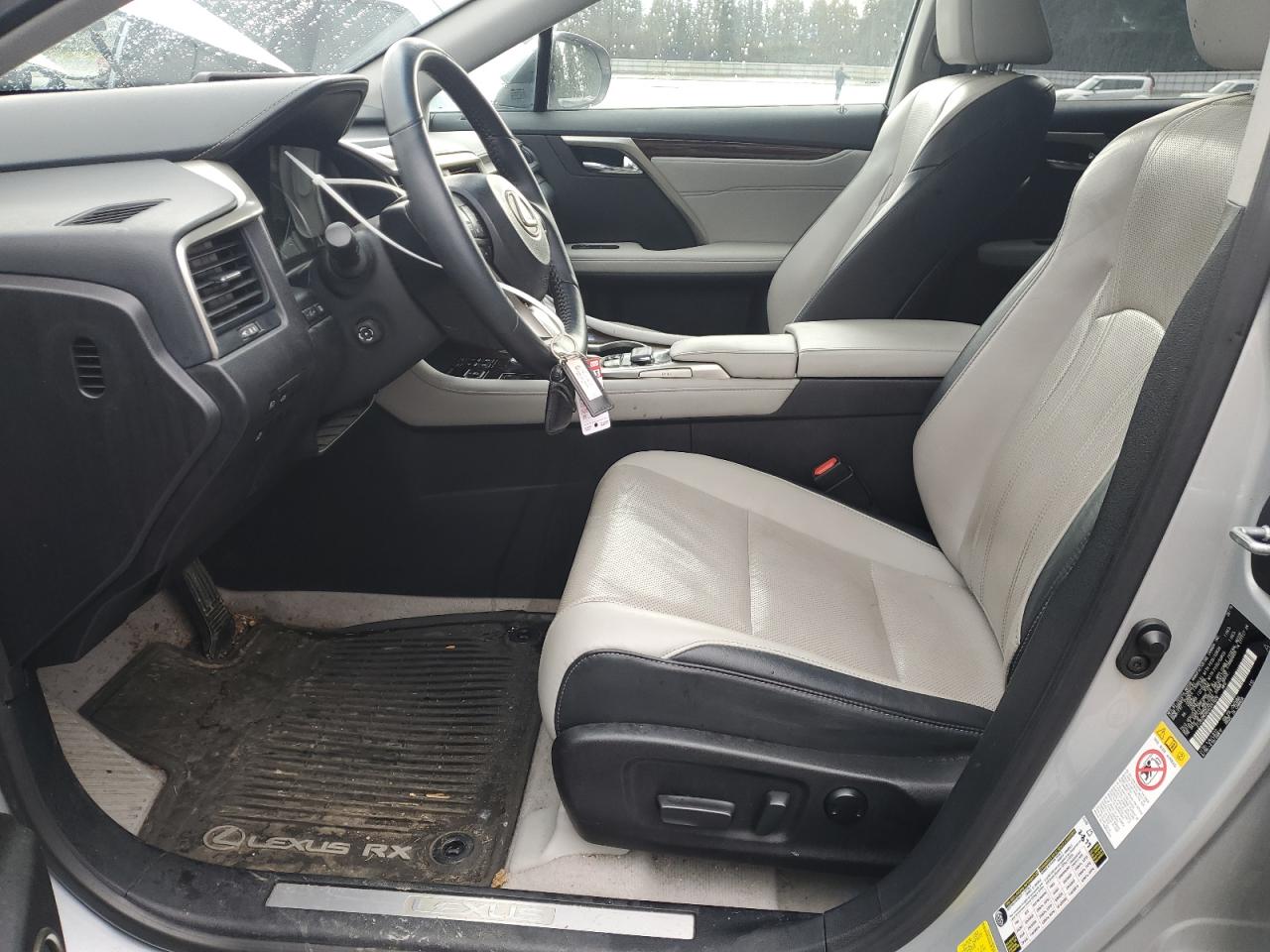 2016 Lexus RX - Image 7