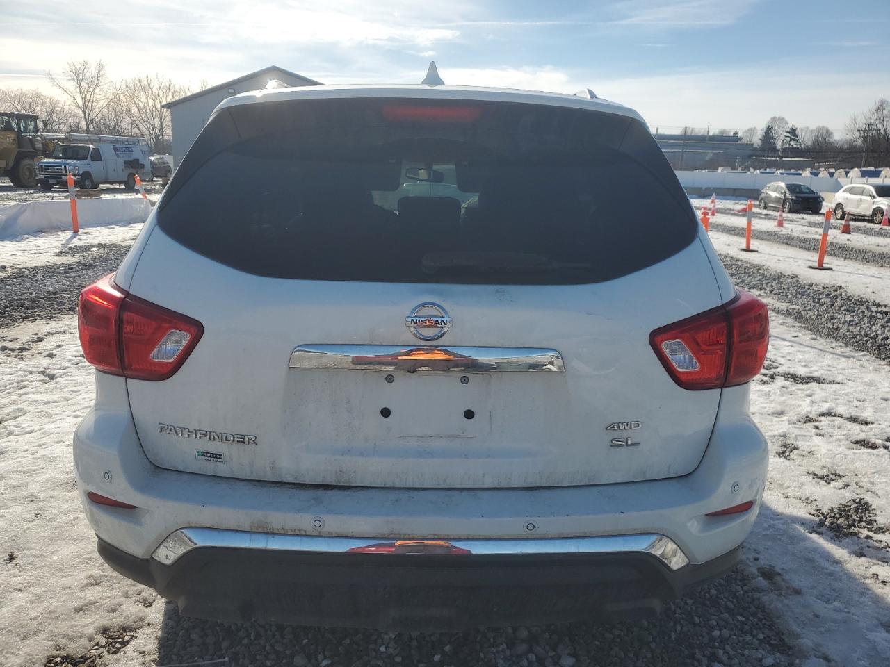 2020 Nissan Pathfinder - Image 6