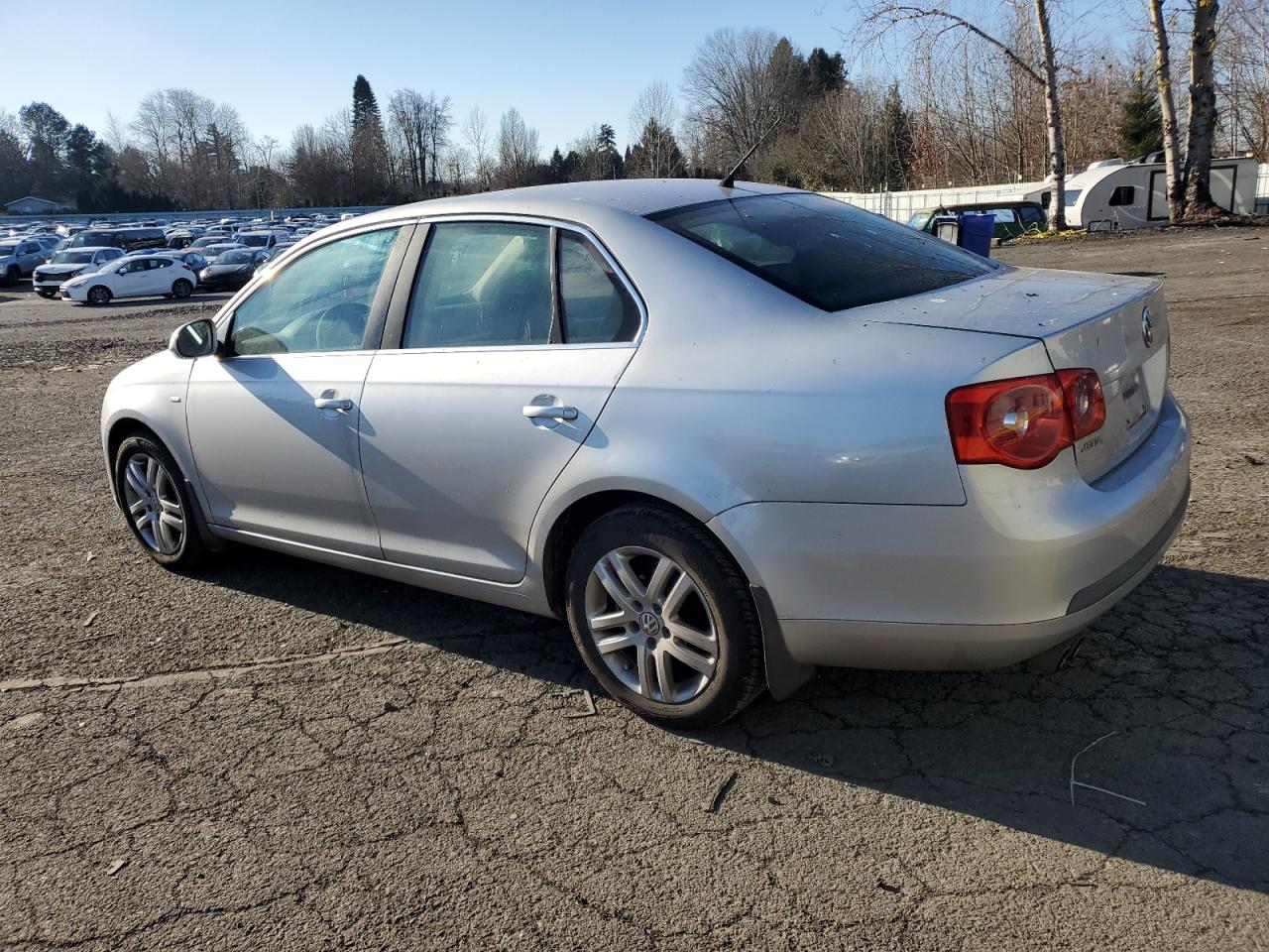 2007 Volkswagen Jetta - Image 2