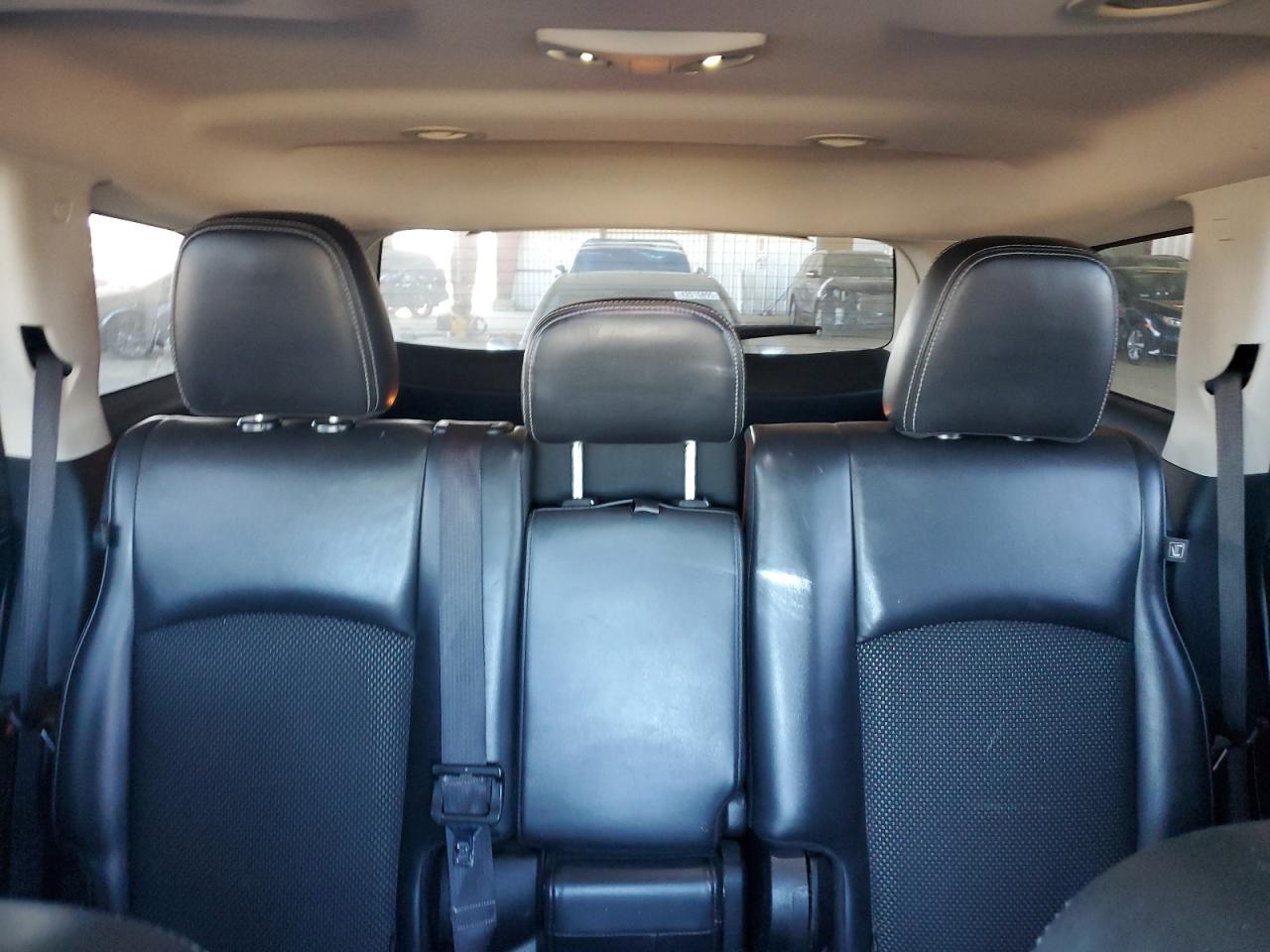 2017 Dodge Journey - Image 10