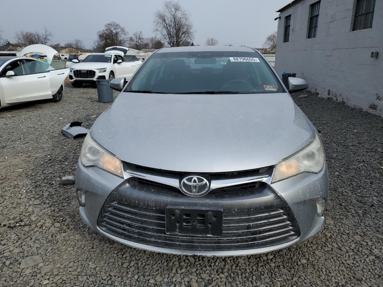 2016 Toyota Camry - Image 5
