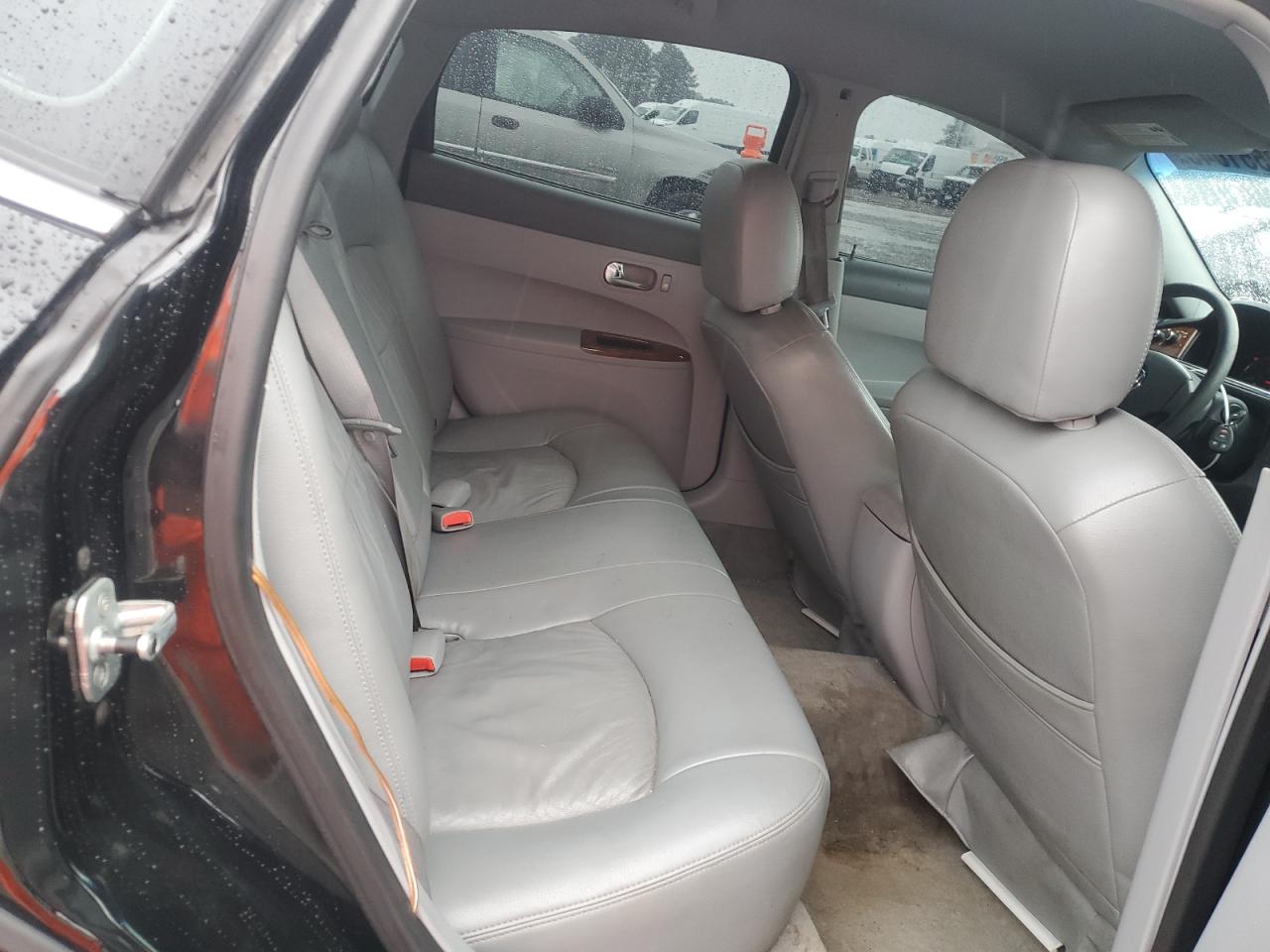 2006 Buick LaCrosse - Image 10