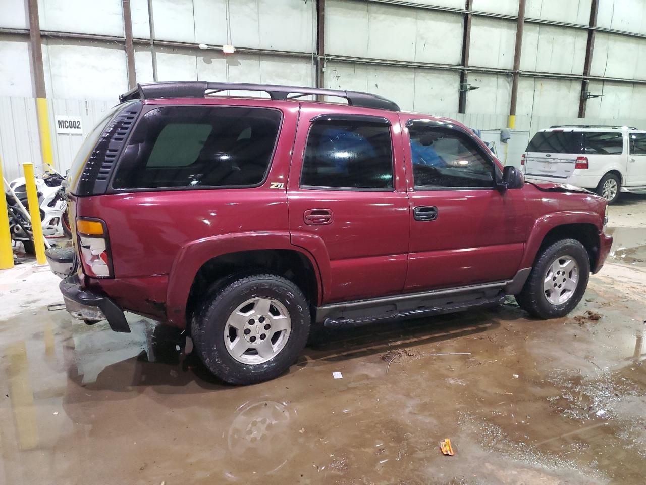 2004 Chevrolet Tahoe - Image 3