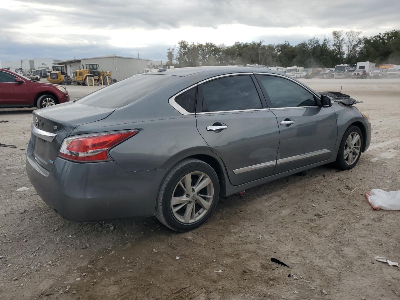 2014 Nissan Altima - Image 3