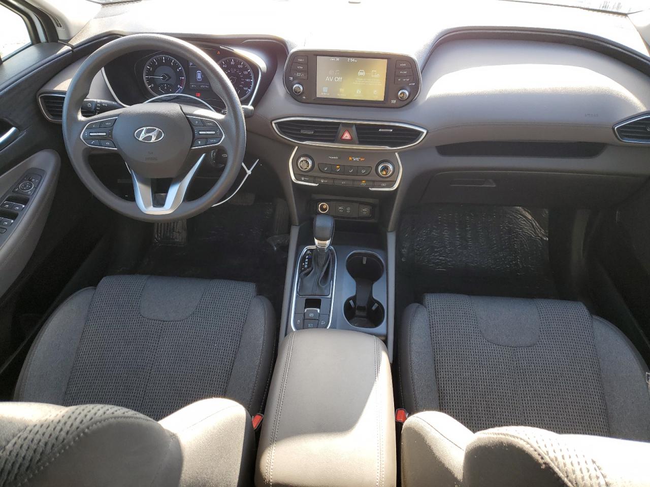 2019 Hyundai Santa Fe - Image 8