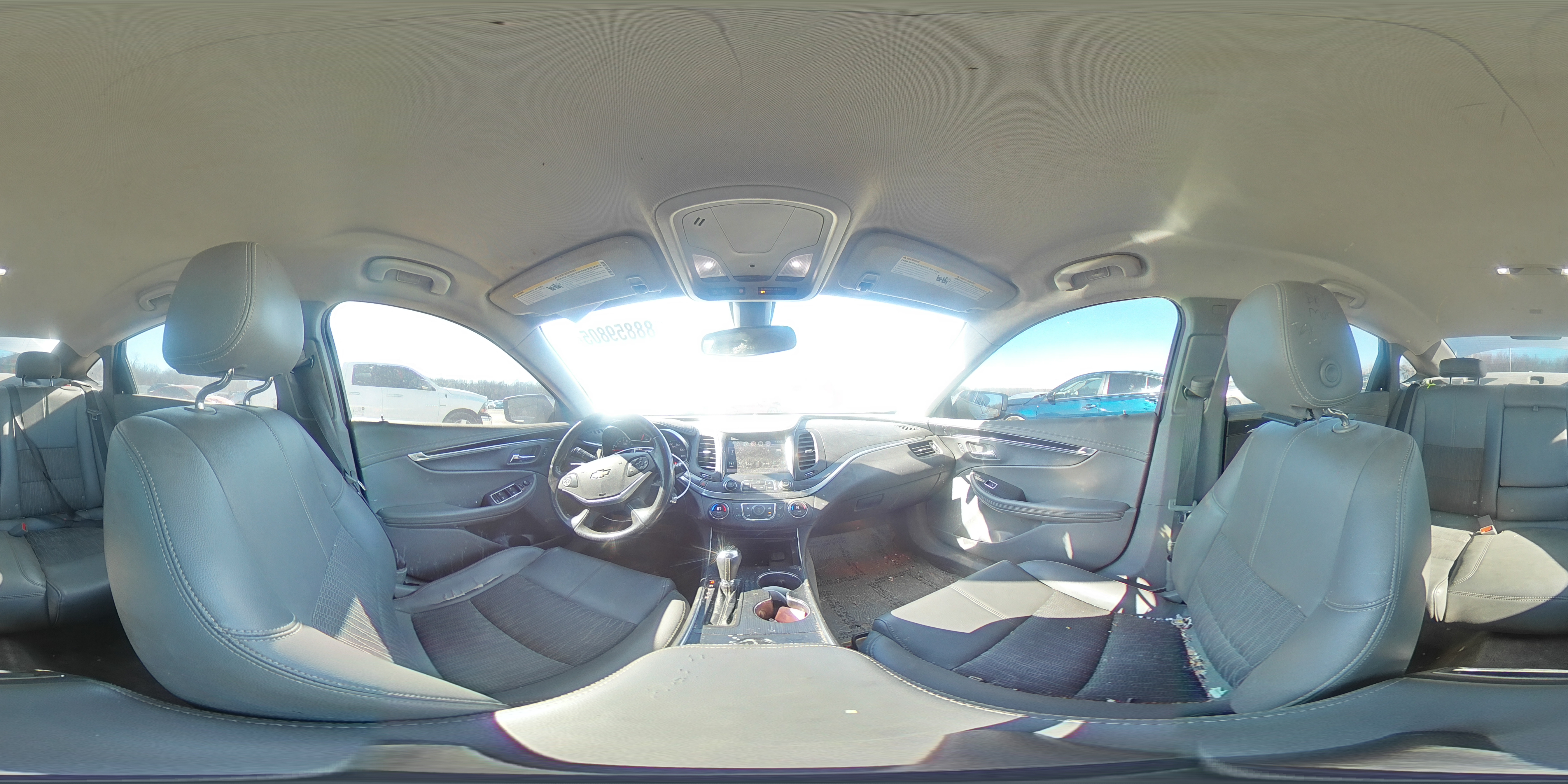 2016 Chevrolet Impala - Image 12