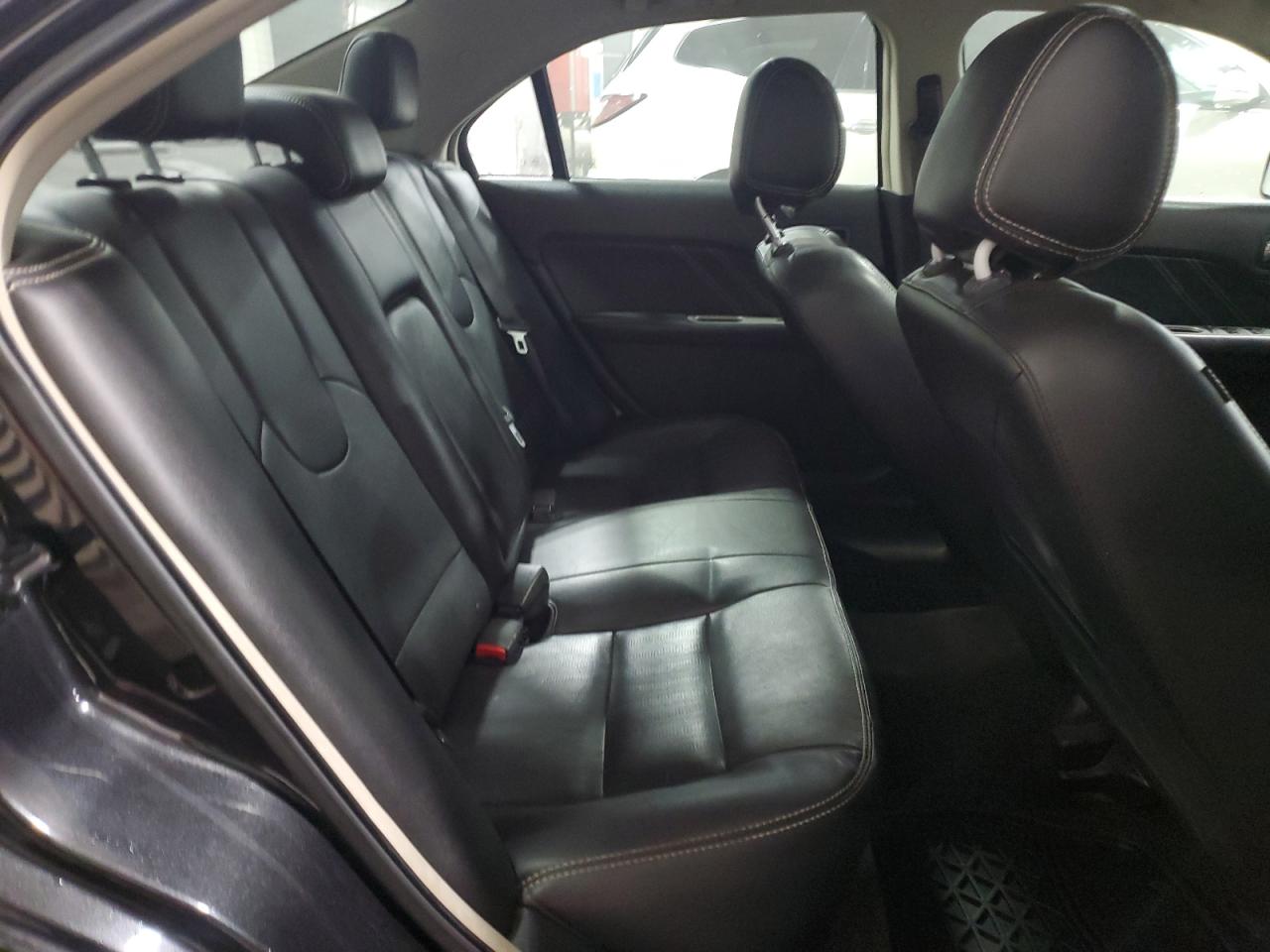 2012 Ford Fusion - Image 10