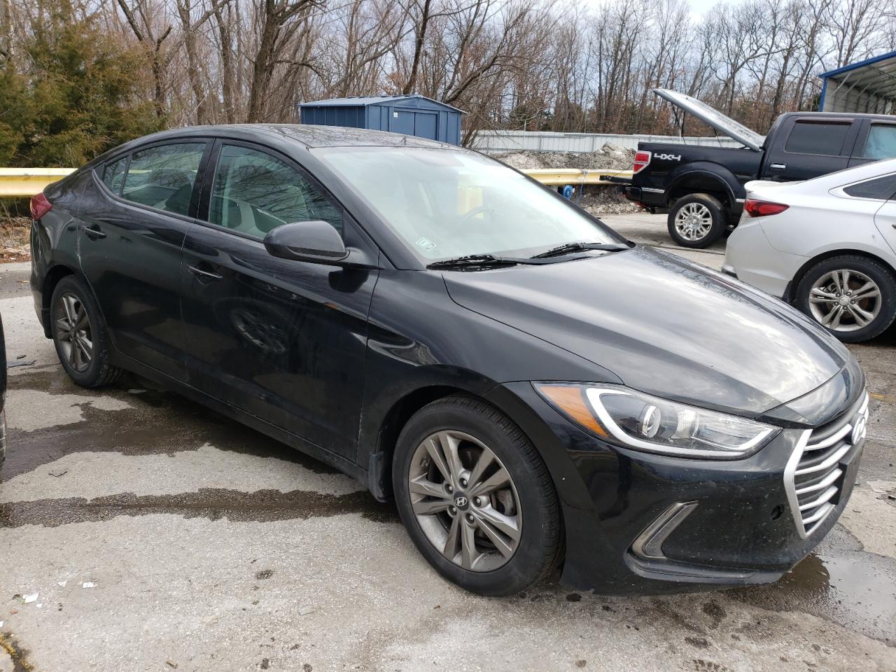 2018 Hyundai Elantra - Image 4