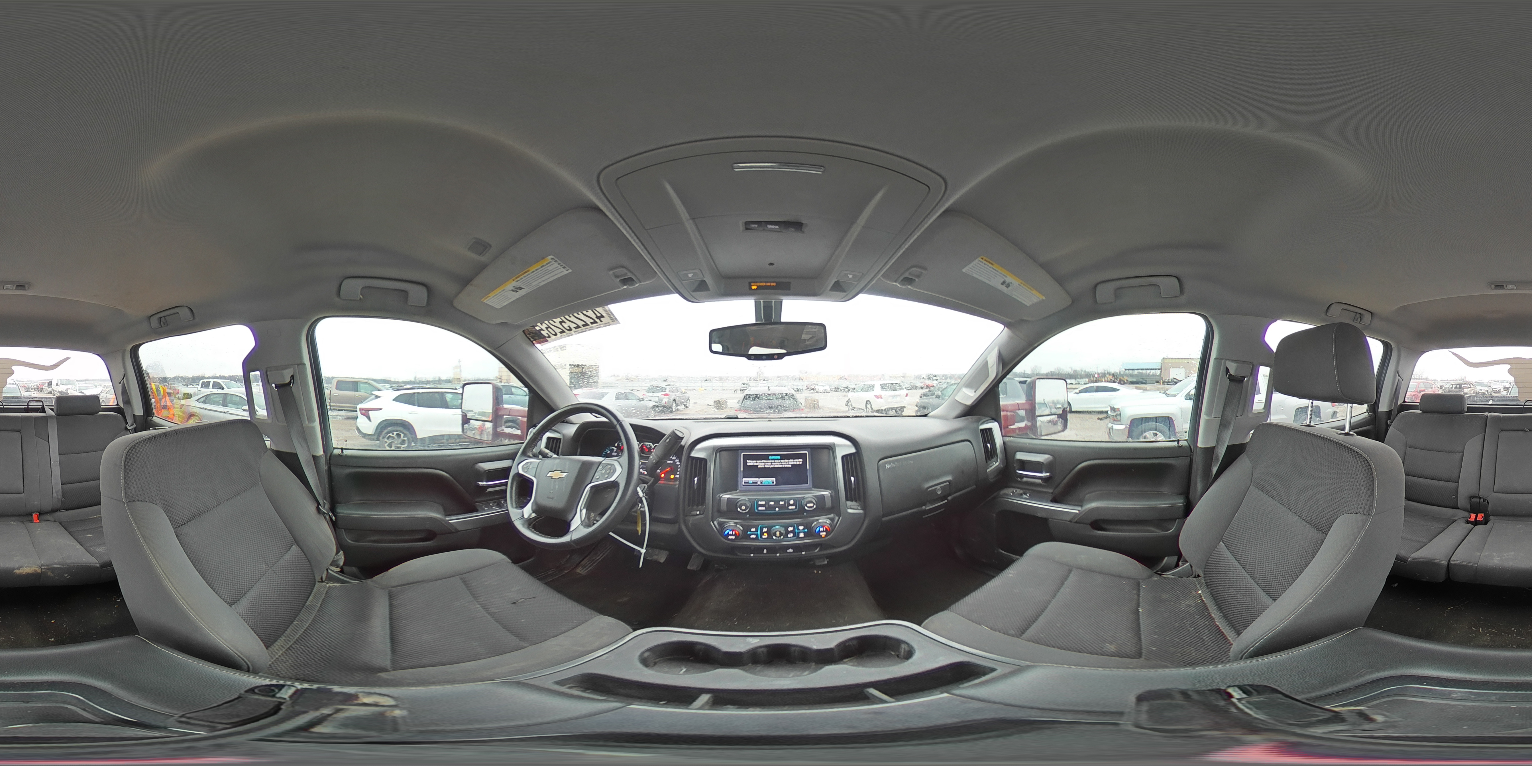 2015 Chevrolet Silverado - Image 12