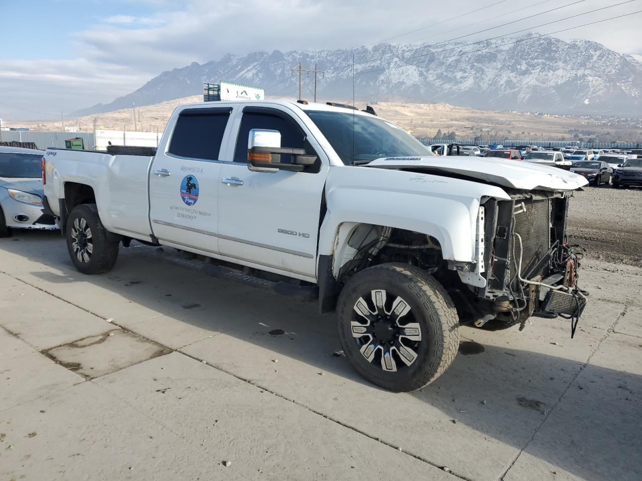 2016 Chevrolet Silverado - Image 4