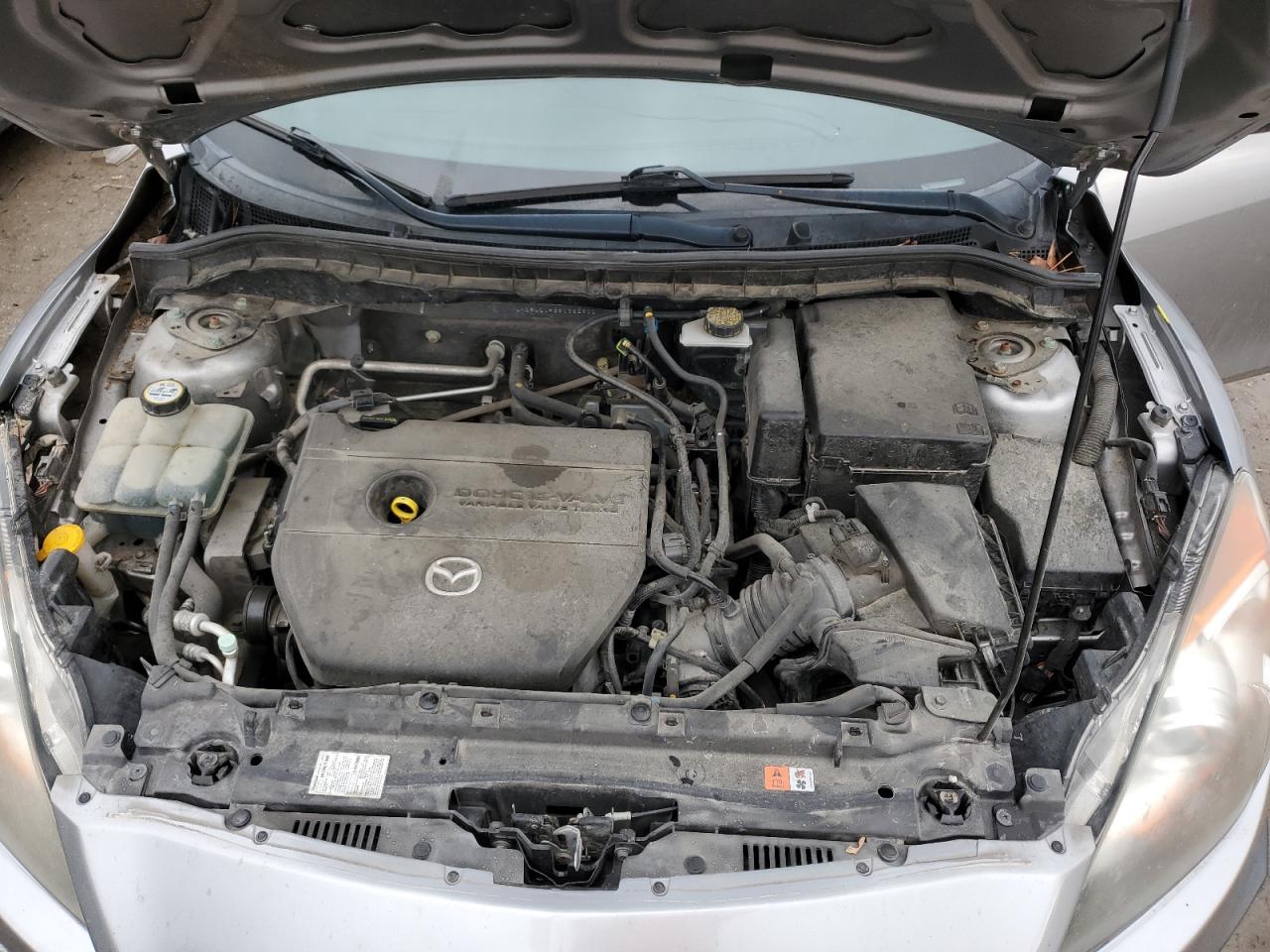 2011 Mazda 3 - Image 11
