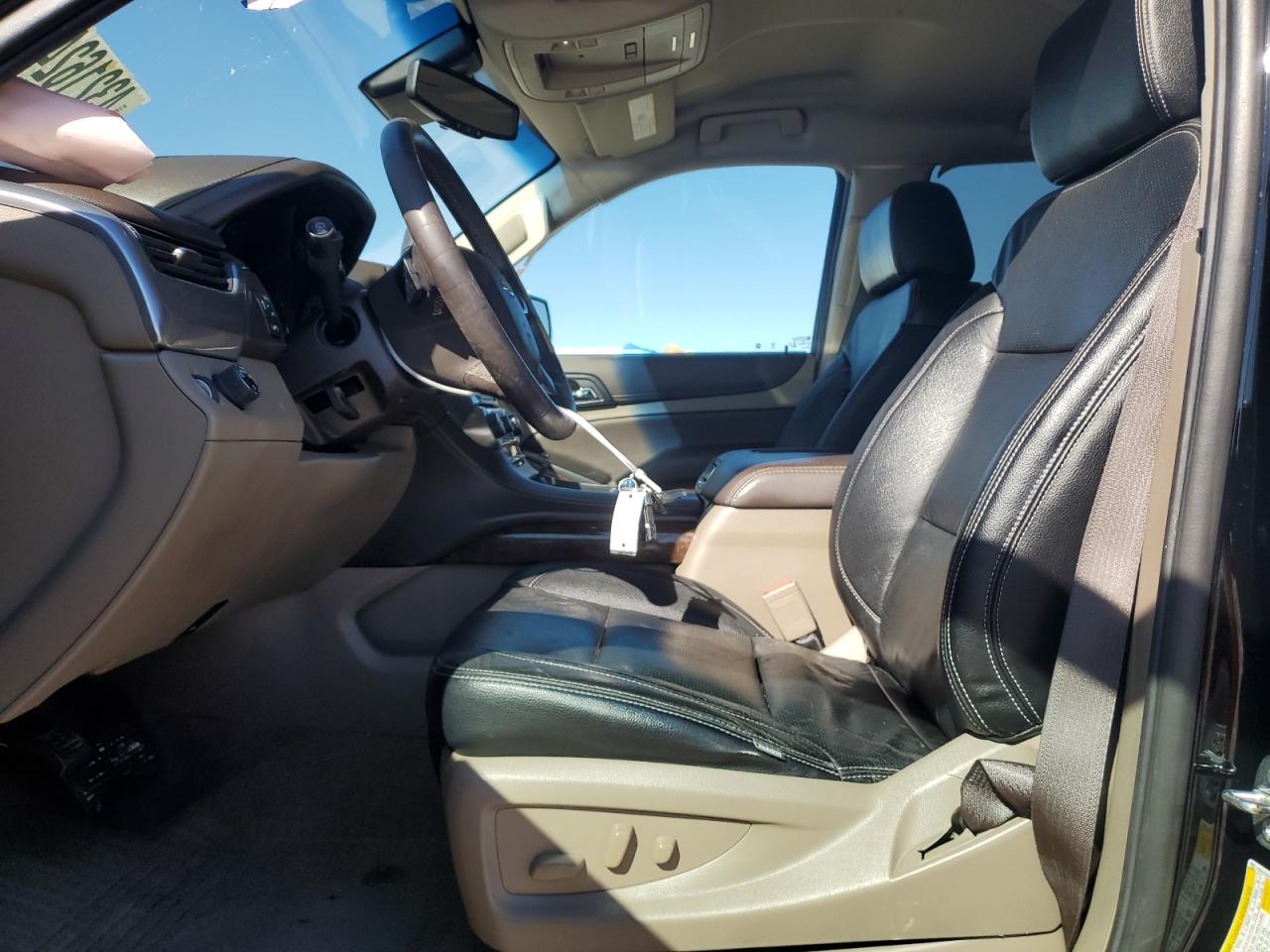 2020 Chevrolet Suburban - Image 7