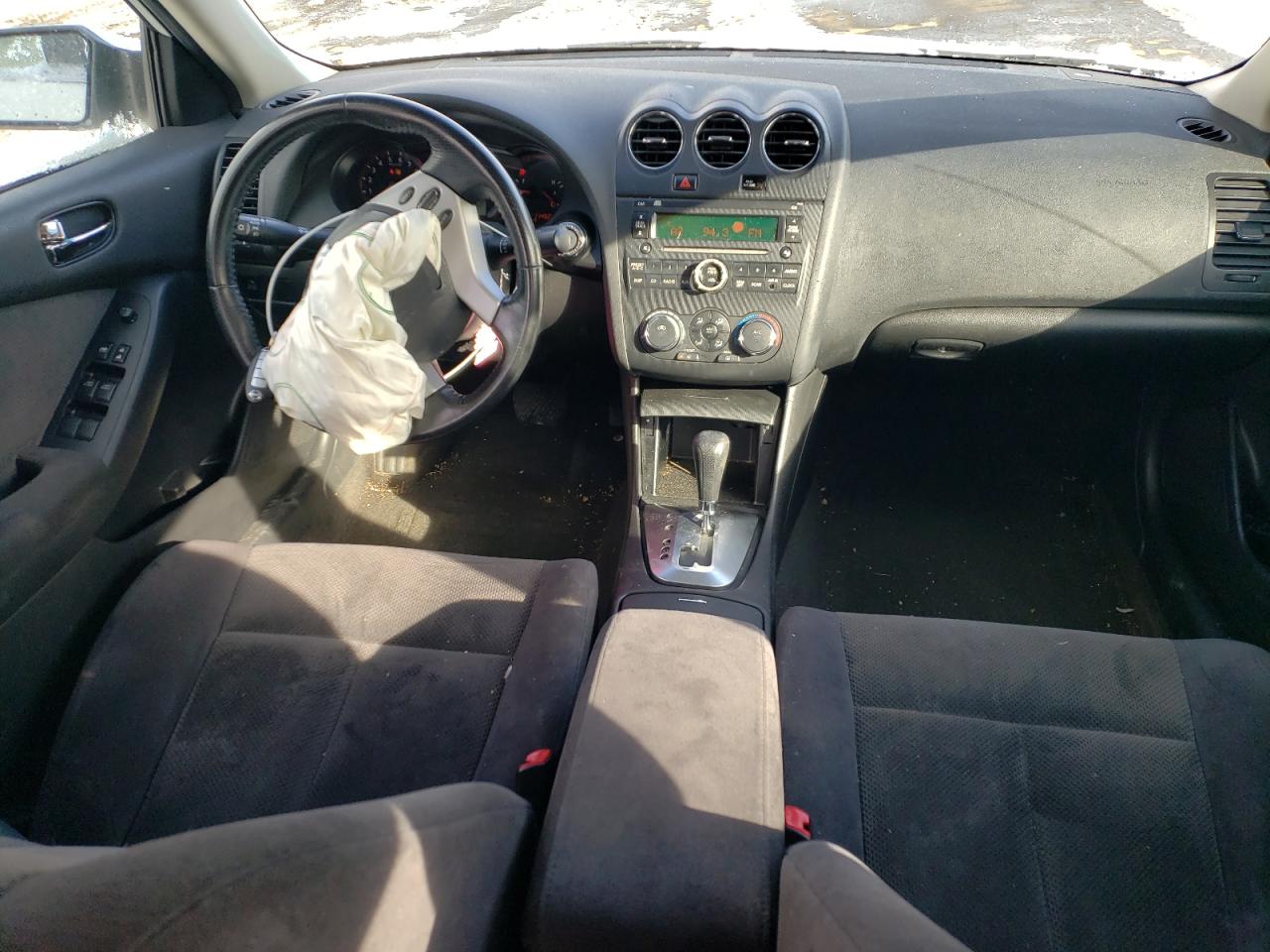 2009 Nissan Altima - Image 8