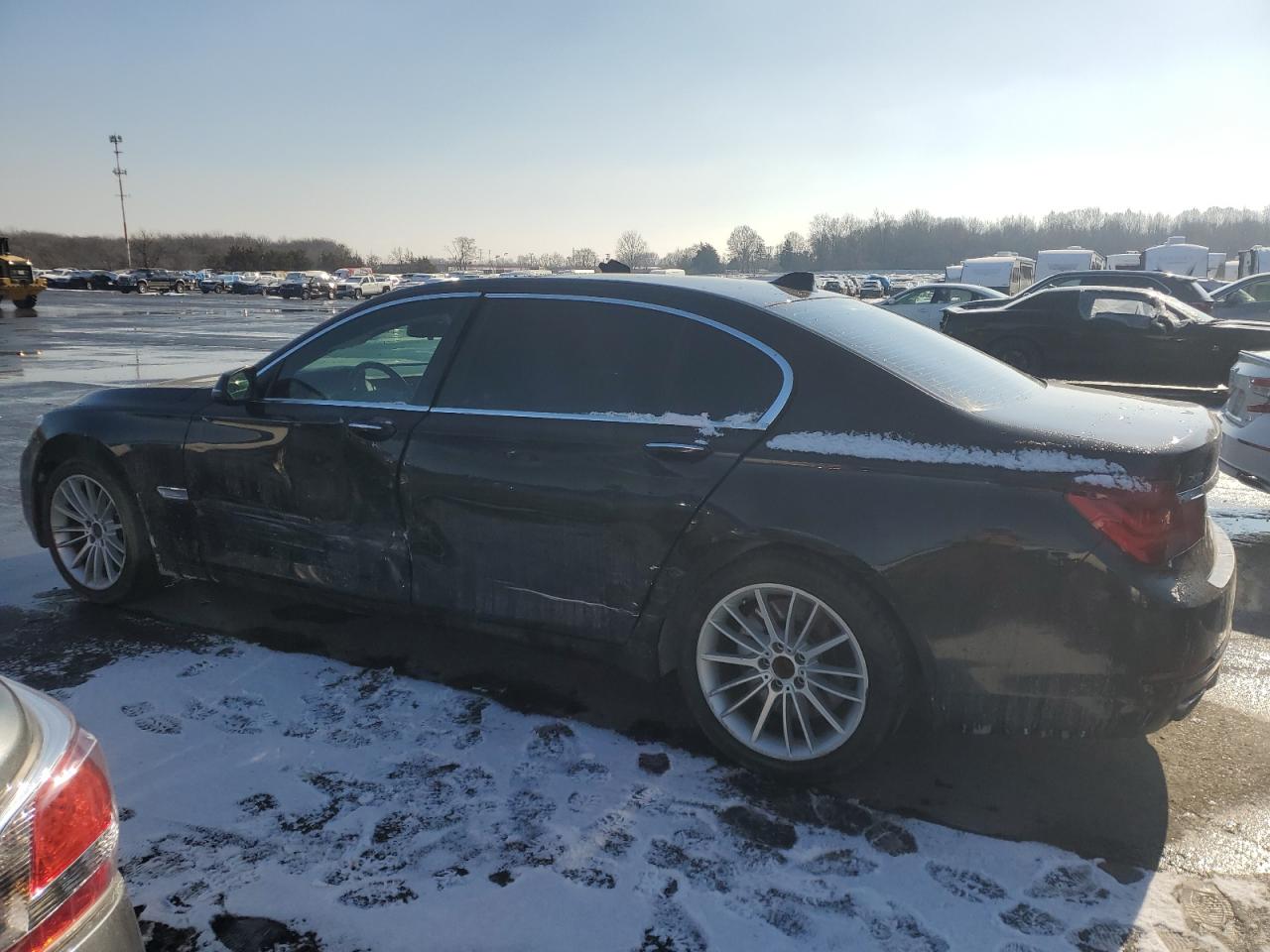 2013 BMW 7er - Image 2
