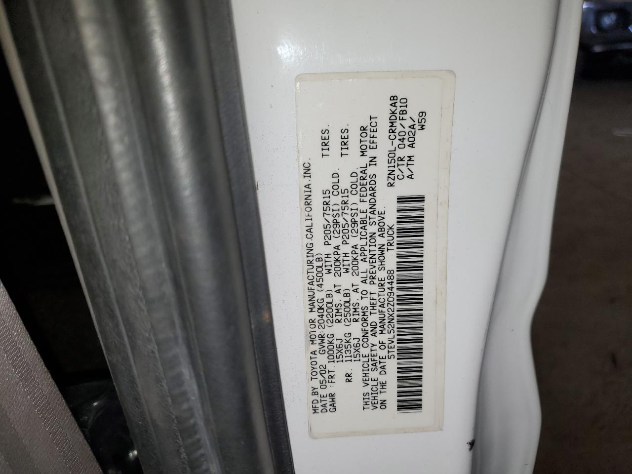 2002 Toyota Tacoma - Image 12