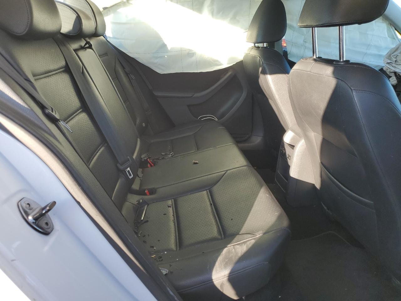2014 Volkswagen Jetta - Image 10