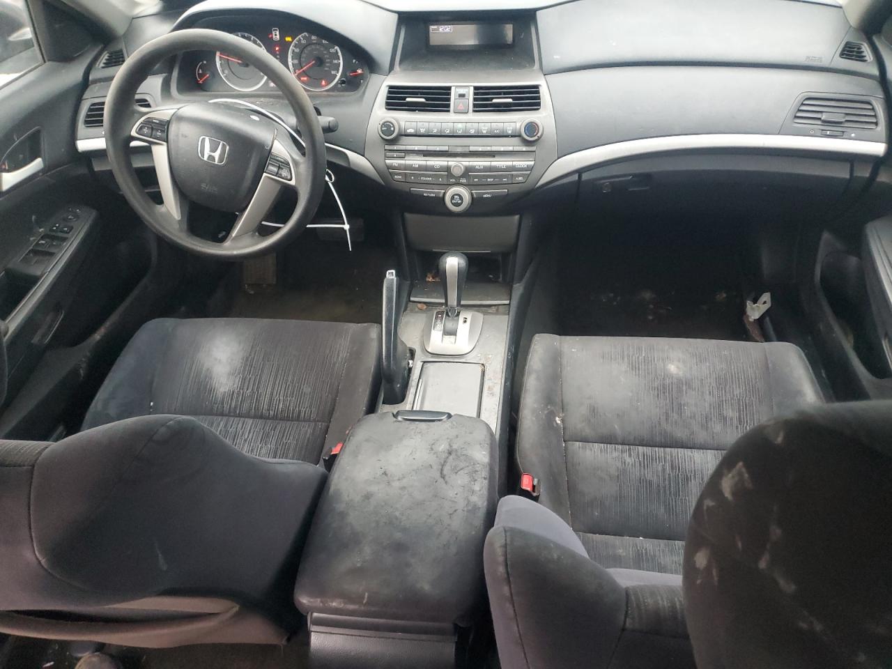 2012 Honda Accord - Image 8