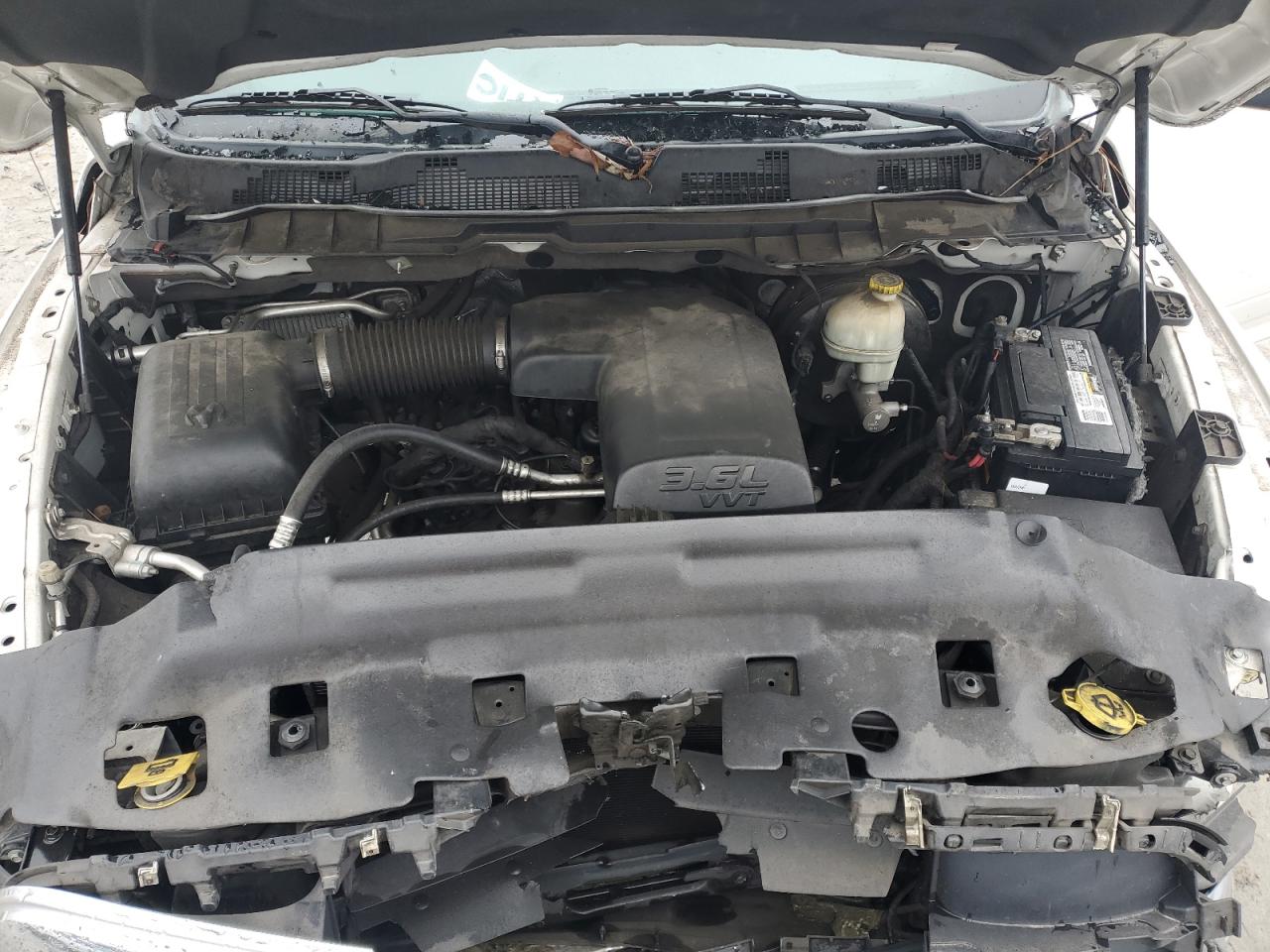 2015 RAM 1500 - Image 12