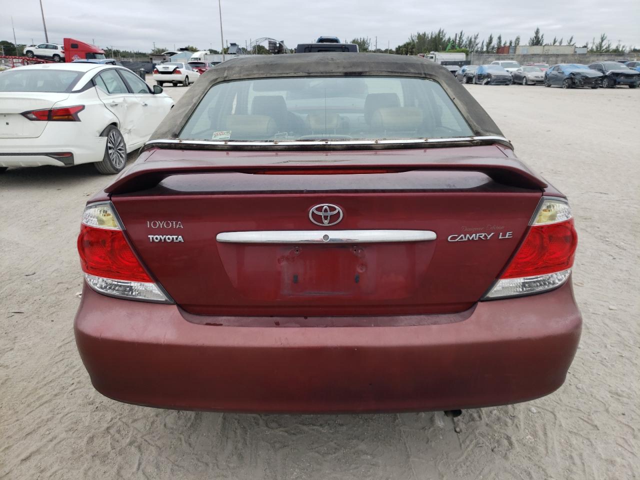 2005 Toyota Camry - Image 6